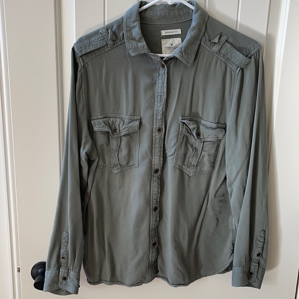 American Eagle Boyfriend fit long sleeve shirt L